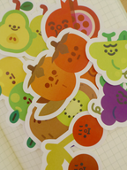 Adhesiu | Frufrutis