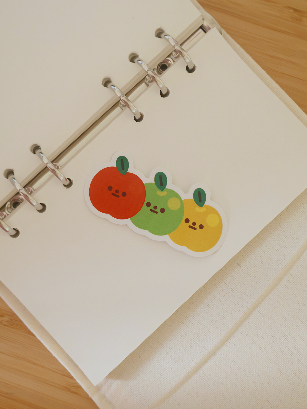 Adhesiu | Frufrutis